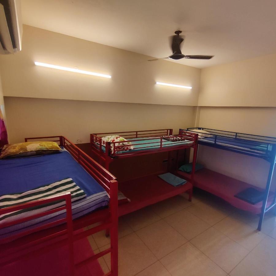 Hostel WoodPacker 2.0 Puducherry Exterior foto
